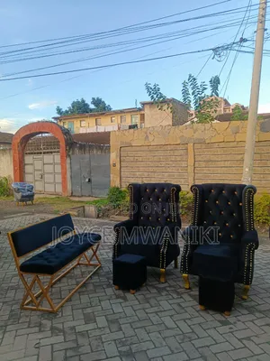 Waiting Salon Seat and 2 Pedicure Seats 