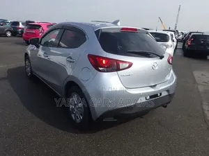 Mazda 2 2019 Silver