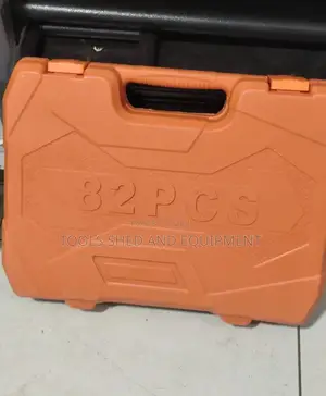 82pcs Spanner Set 