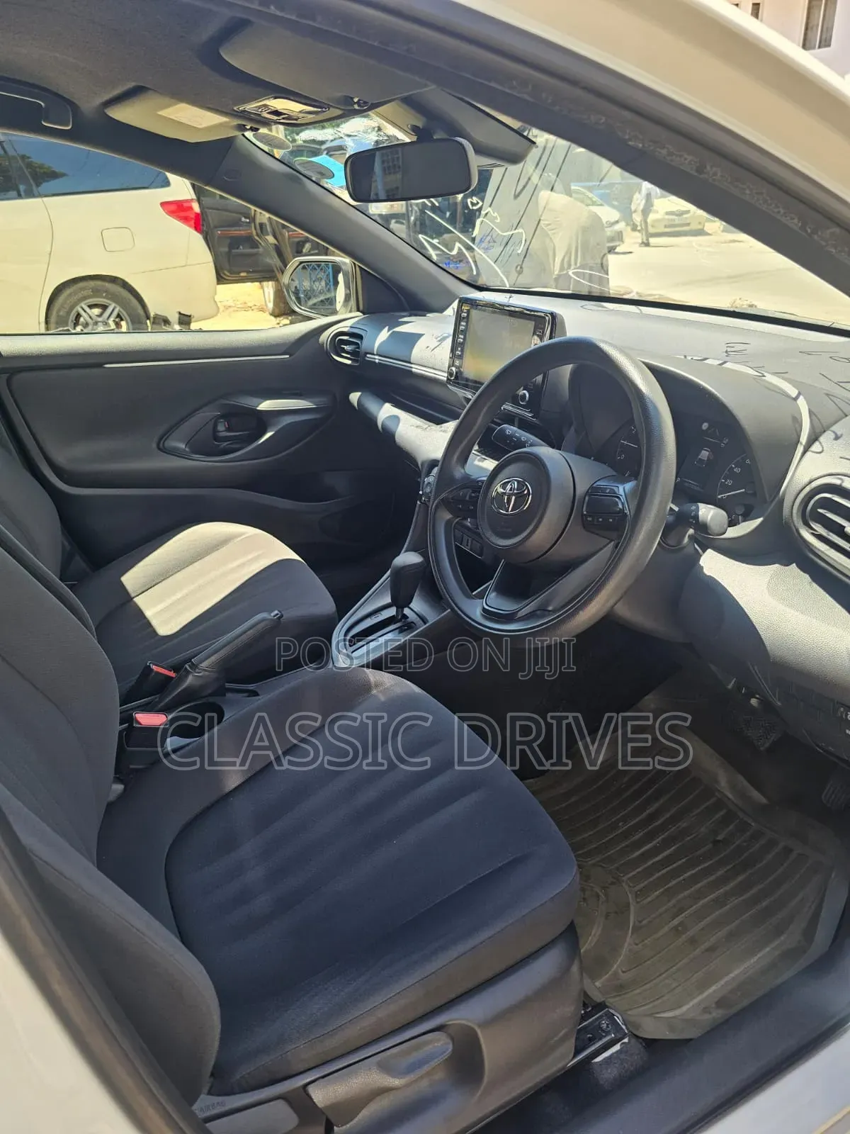 Toyota Yaris 2020 White