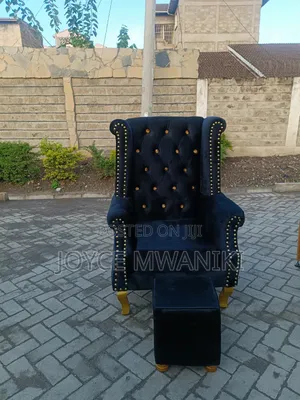 Pedicure Seat and a Pouf , Black