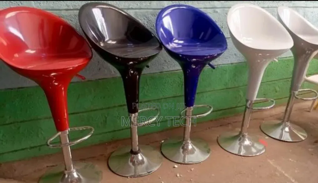 Adjustable Bar Stool (Multicolour)