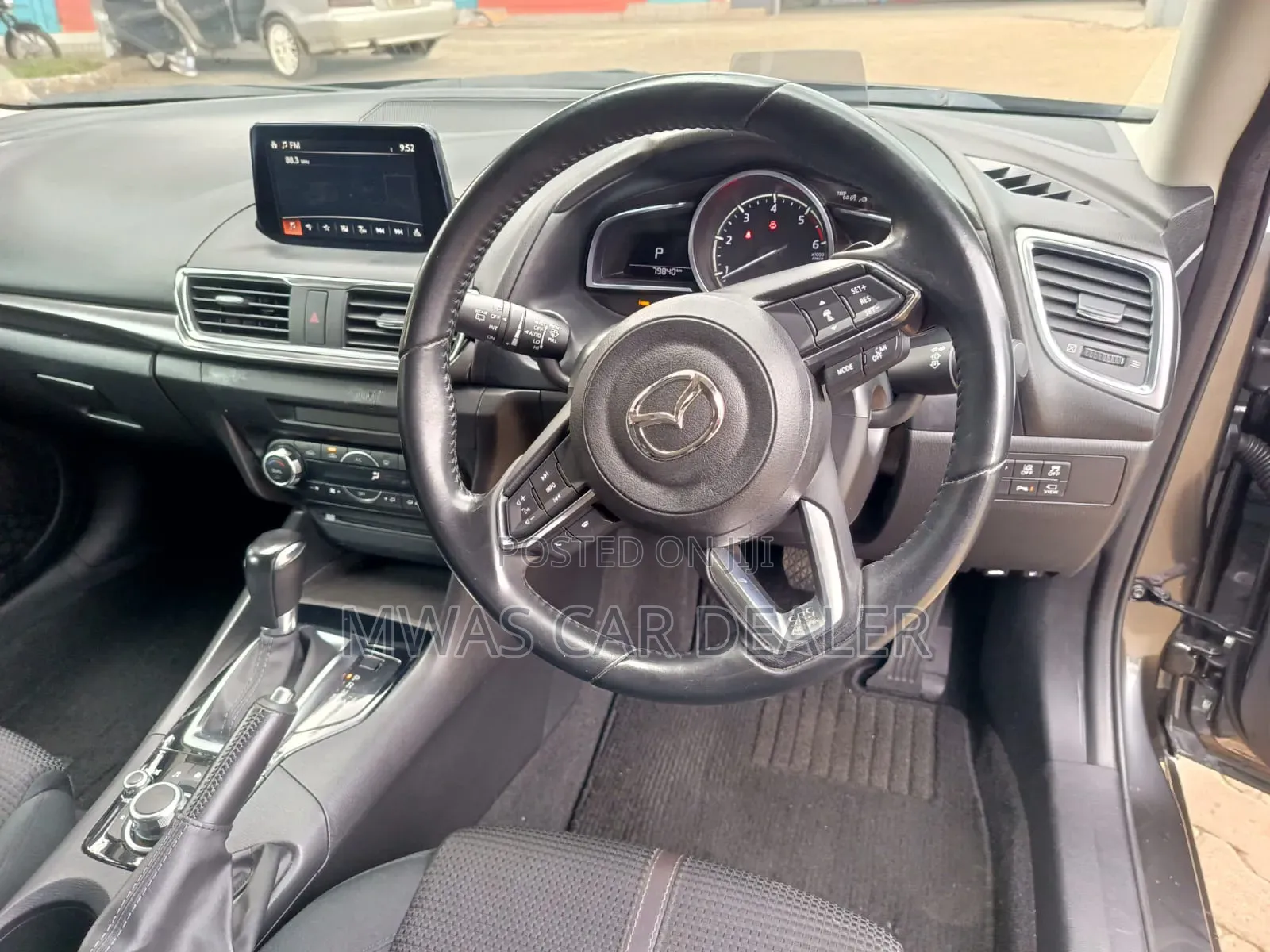 Mazda Axela 2019 Gray