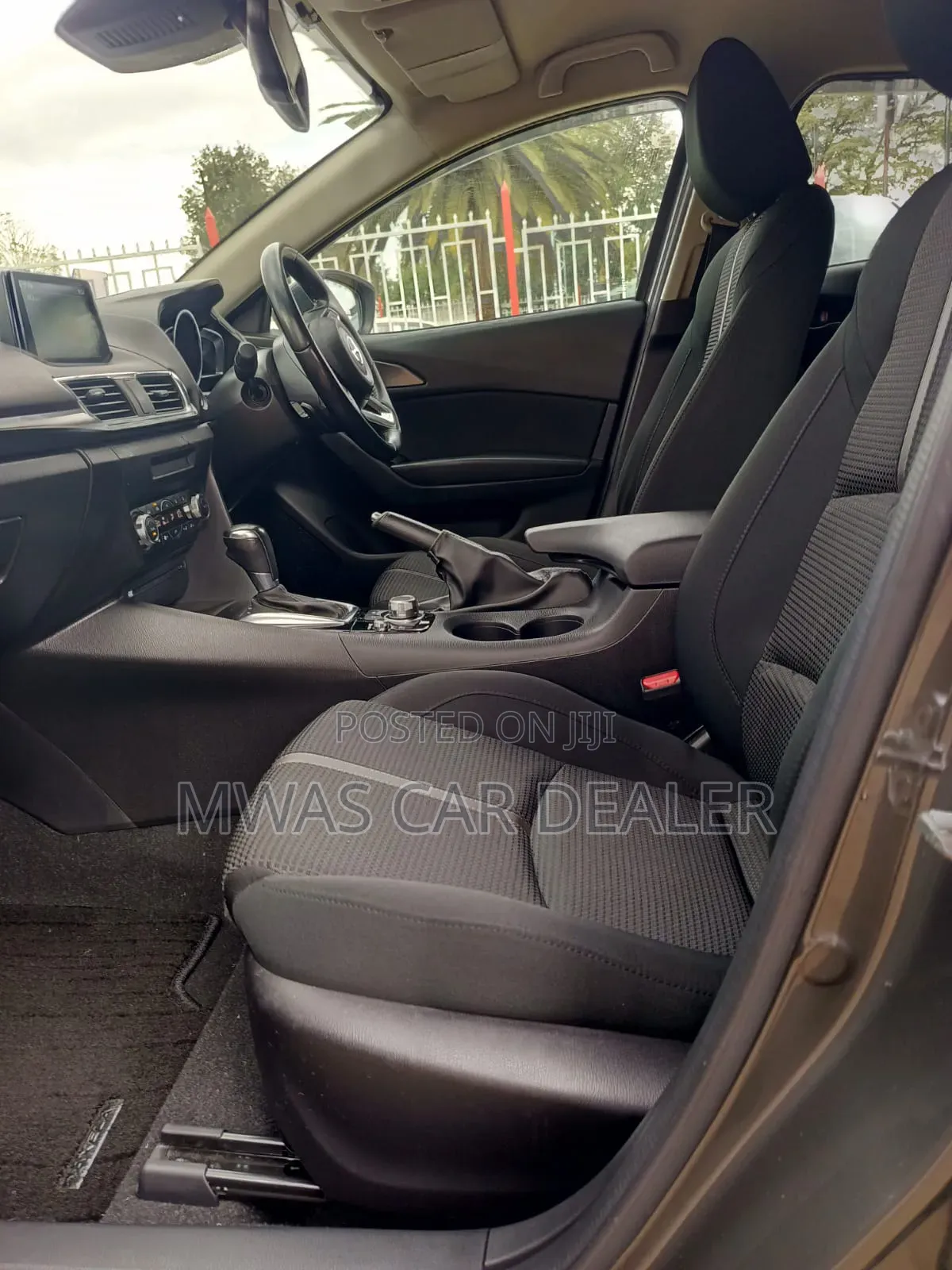 Mazda Axela 2019 Gray