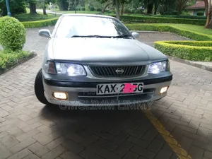 Nissan Sunny 1999 Silver
