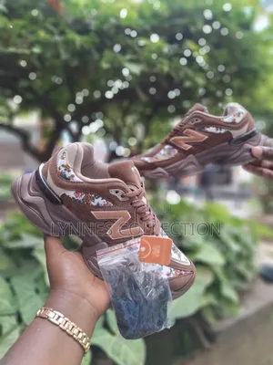 Air Max 9060 Floral | Trendy Fashion Sneakers