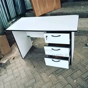 Modern 1m Study Table Nairobi – Compact Functional Design