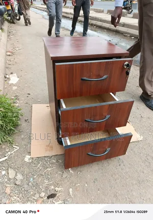Mobile Paddestal Drawers