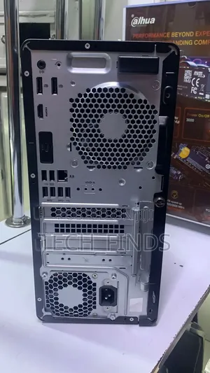 Desktop Computer HP Z2 16GB Intel Core i7 SSD 512GB