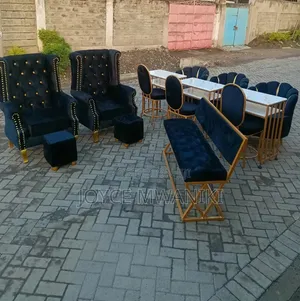 Manicure Seats, Pedicure and a Waiting Black and Gold
