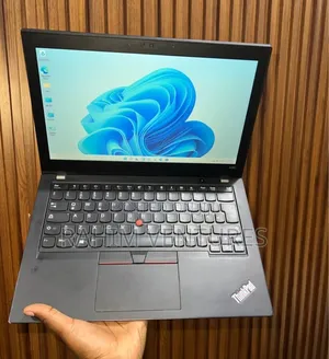 Laptop Lenovo ThinkPad X280 16GB Intel Core i5 SSD 256GB