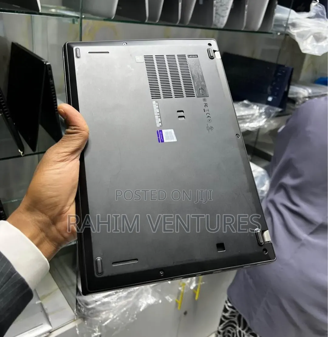 Laptop Lenovo ThinkPad X280 16GB Intel Core i7 SSD 256GB