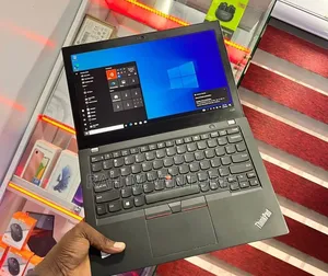 Laptop Lenovo ThinkPad X280 16GB Intel Core i7 SSD 256GB