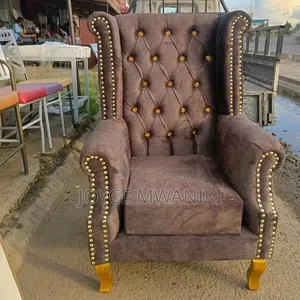 Brown King Chair or Arm Chair