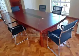 Executive Conference Table Nairobi – Stylish Meeting Room Setup