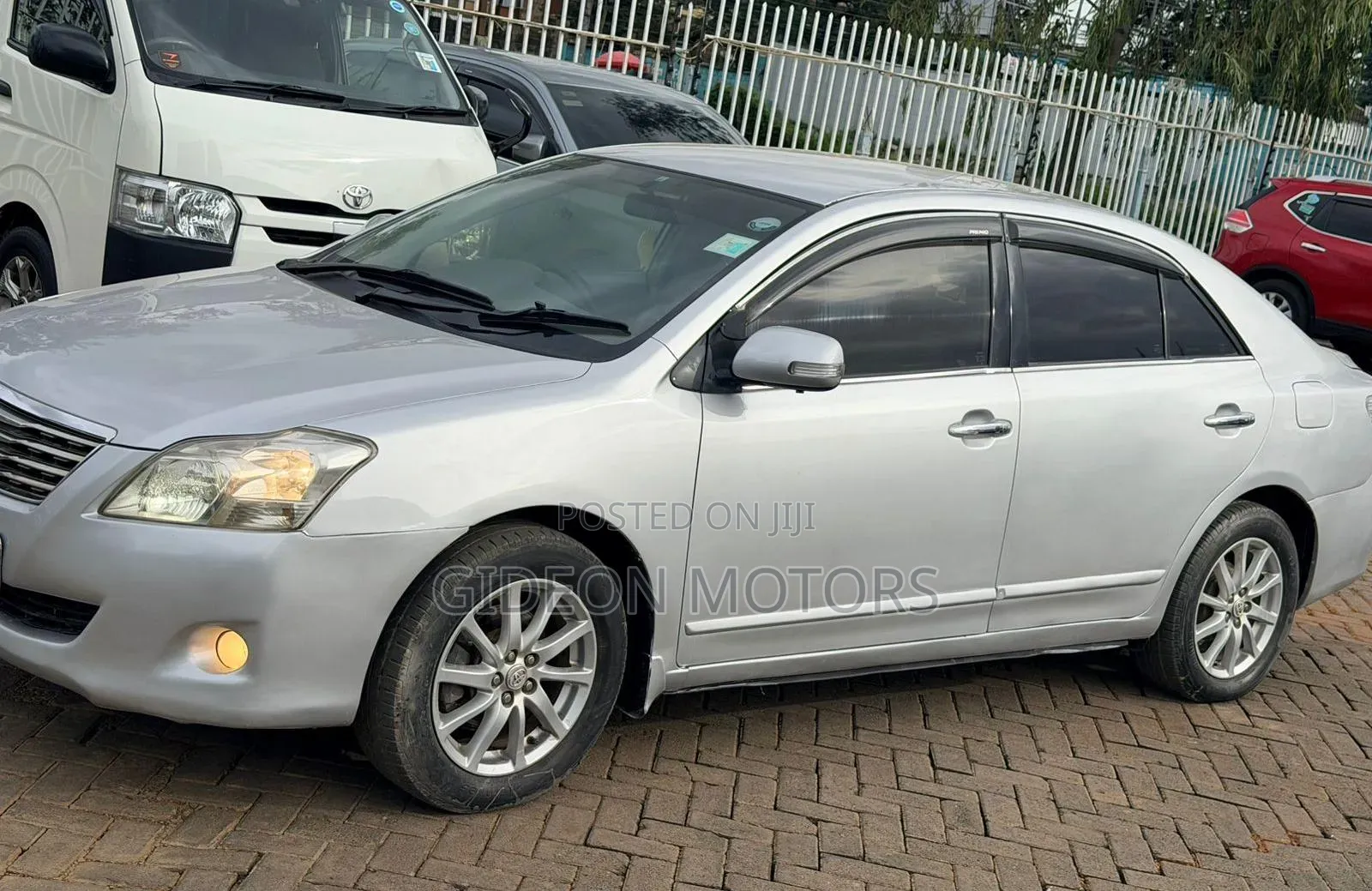 Toyota Premio 2010 Silver