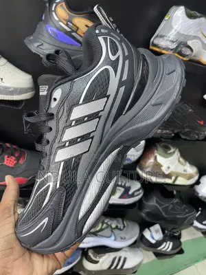Adidas MTS Pro Sneakers