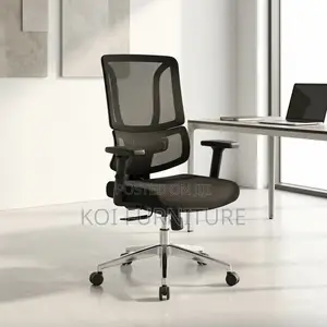 Office Chair : Black High-Back Mesh Orthopedic Office Chair