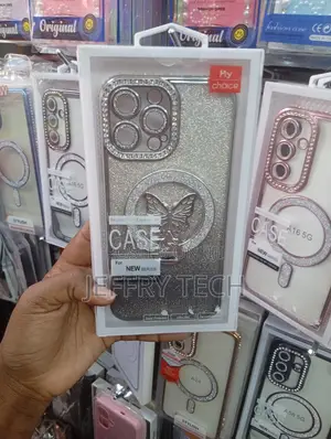 iPhone 13 Pro Max Electroplated Glitter Case With a 3d Butterfly