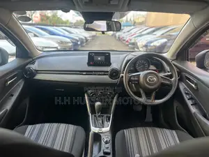 Mazda 2 2019 Gray