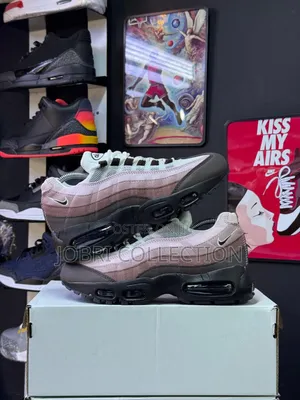 Nike Air Max 95 Sneakers