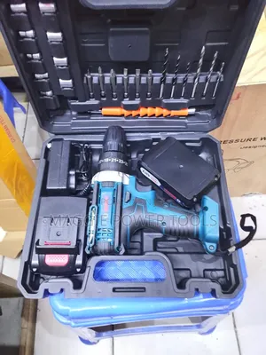 Heavy Duty and Well Performing Bosch Drill/ Reliable Cordless Drill