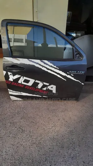 Front Door Hillux Revo RHS