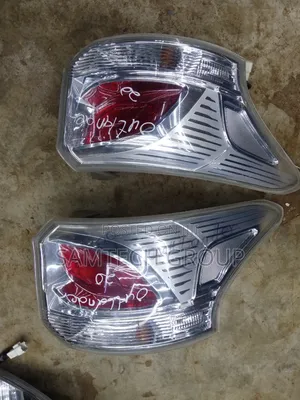 Toyota Outlander Tail Lights X-Japan Tail Lights