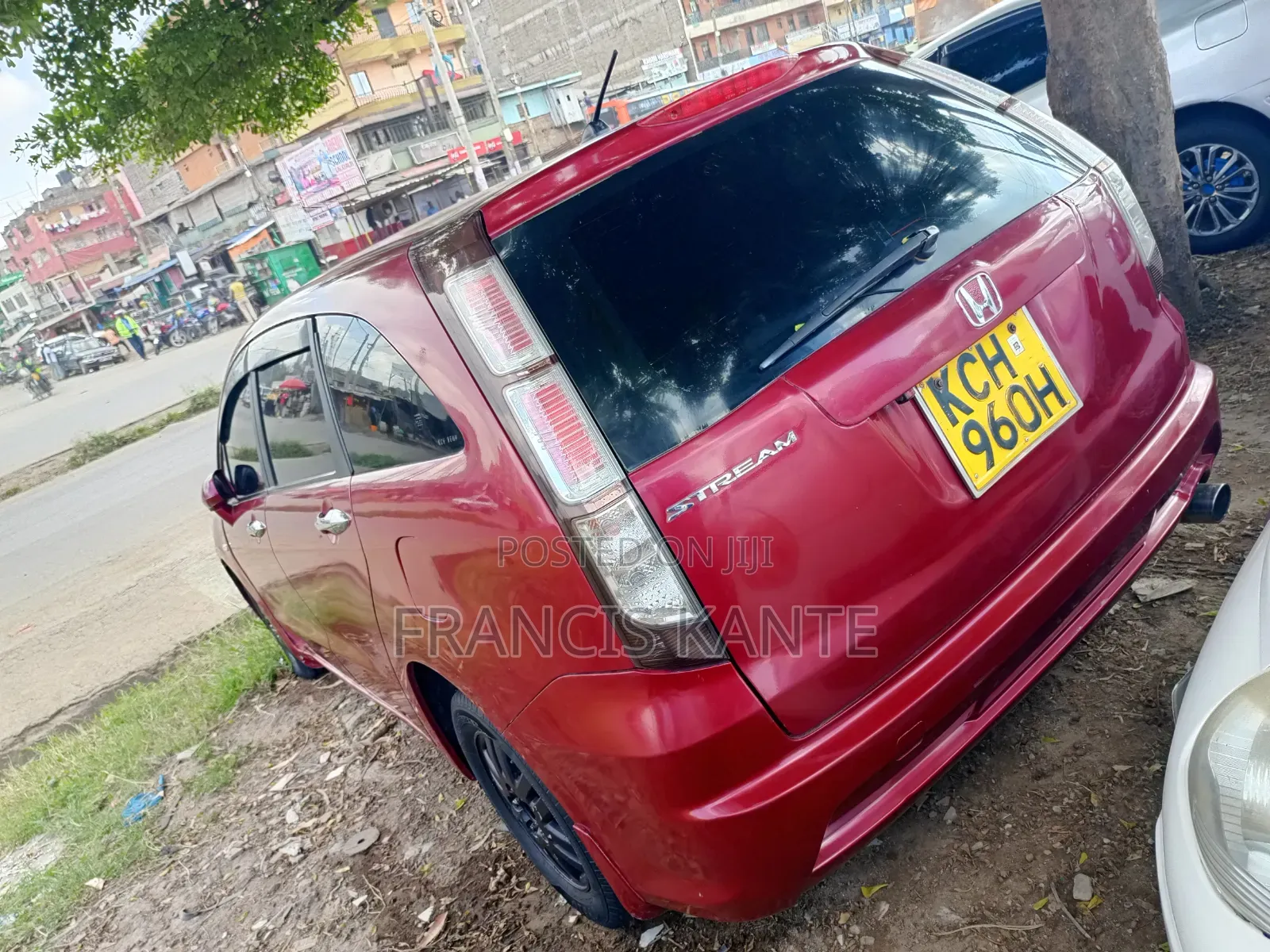 Honda Stream 2012