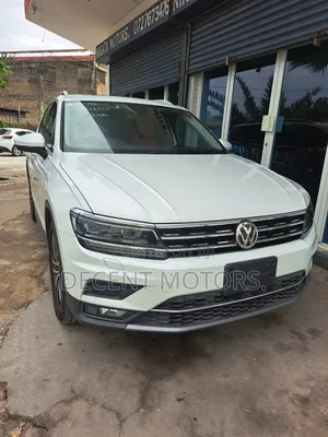 Volkswagen Tiguan 2.0T SE AWD 4MOTION 2019 White