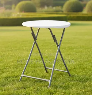 Folding Table: Outdoor Round Banquet Plastic Portable Table