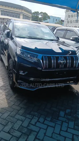 Toyota Land Cruiser 2021 Black