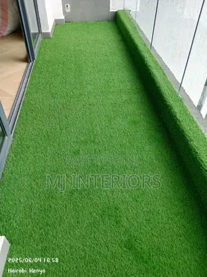 Modern Artificial Lawn Carpet for Outdoor Home Improvement
