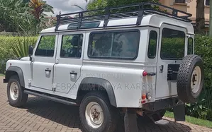 Land Rover Defender 2014 White