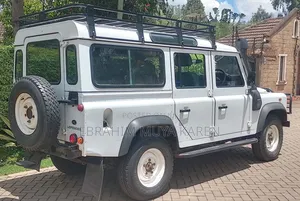 Land Rover Defender 2014 White
