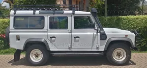 Land Rover Defender 2014 White