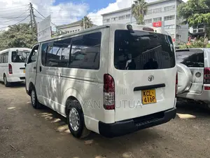 Toyota HiAce 2012 White