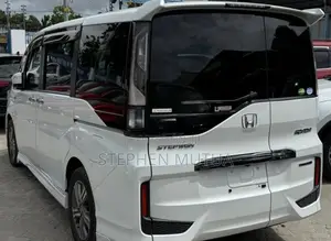 Honda Stepwgn 2019 White