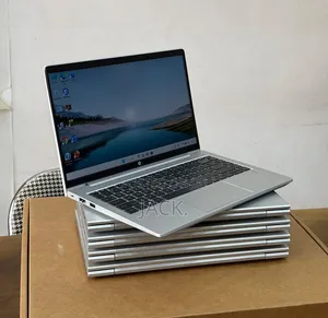Laptop HP ProBook 445 G9 8GB AMD Ryzen 5 SSD 512GB