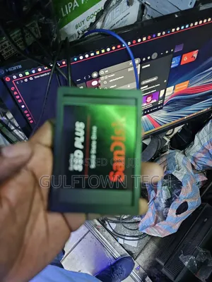 Sandisk 240 Gb SSD 2.5
