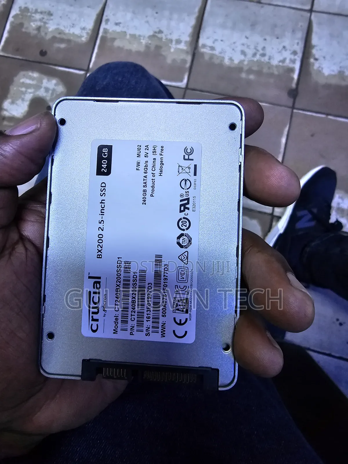 Crucial 240gb SSD 2.5