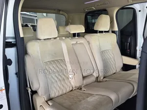 Toyota Alphard 2.5 Petrol FWD 2019 Pearl