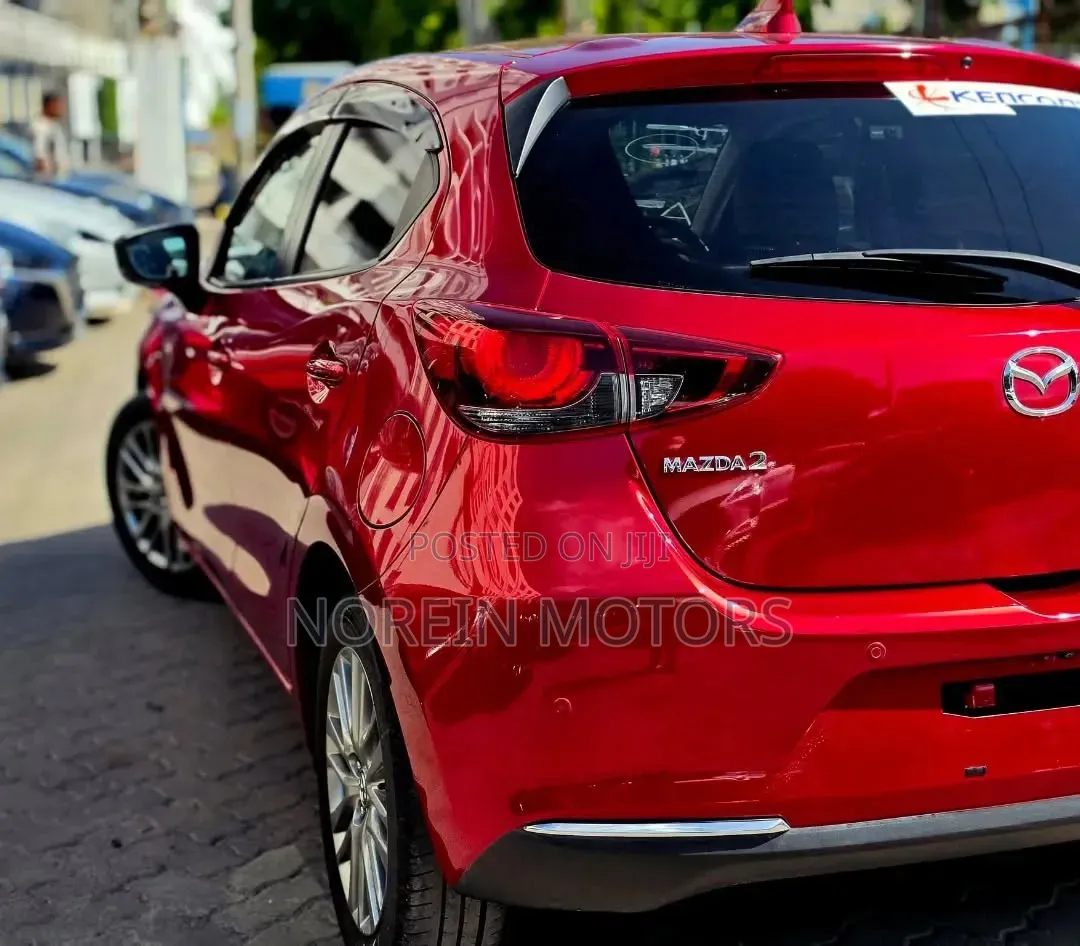 Mazda 2 2020 Red