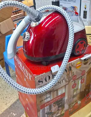 New Stand Alone Garment Steamer 1.6l/Garment Steamer