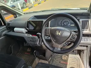 Honda Stepwgn 2012 Black