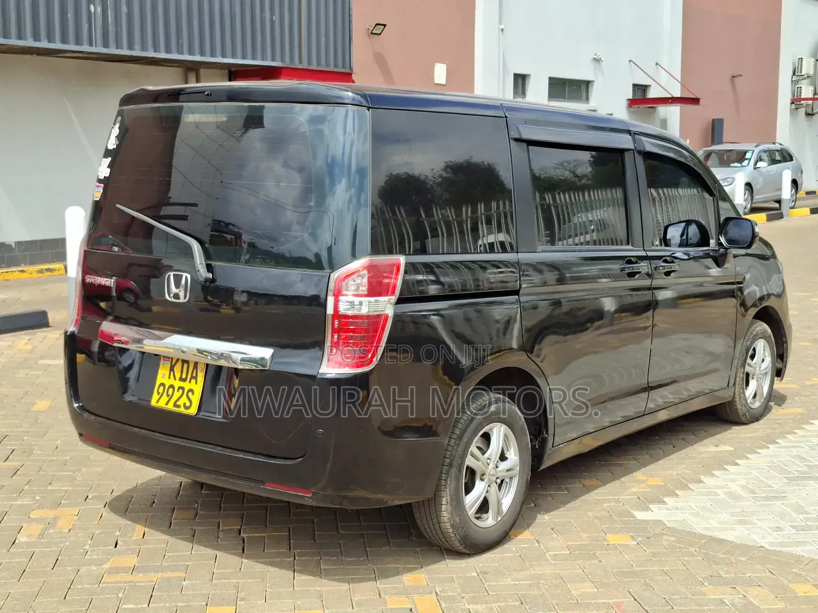 Honda Stepwgn 2012 Black