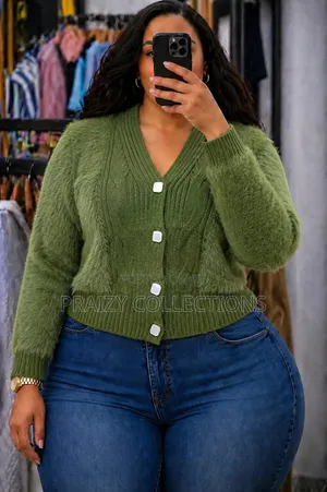 Classy Fur Sweater/Cardigan
