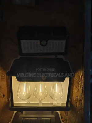 Solar Wall Light
