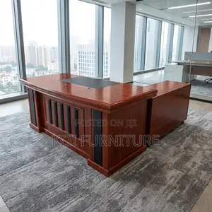Office Desk : 1.8m Wooden Executive Office Desk