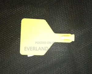Plain Cows Z - Ear Tags